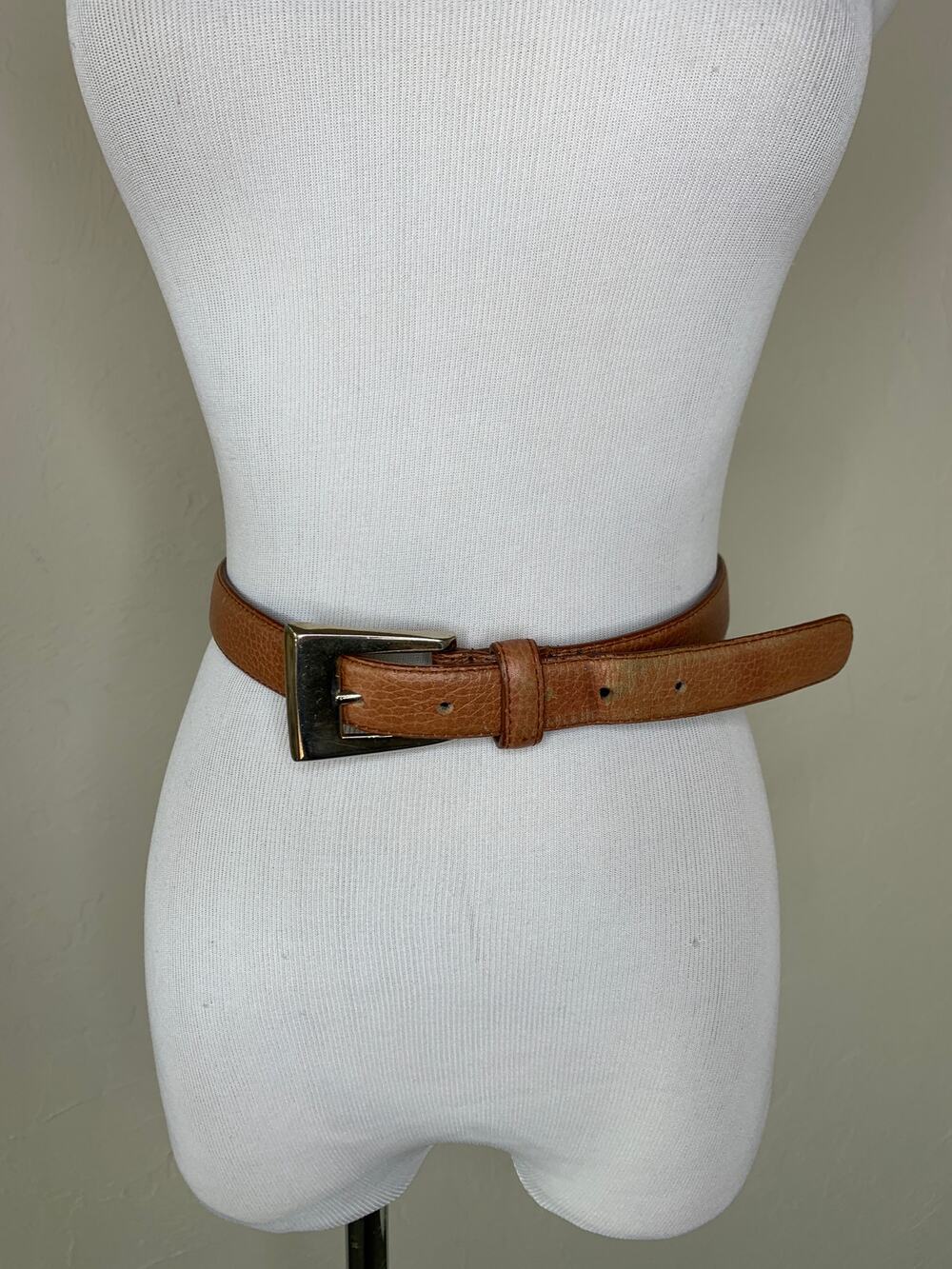 Vintage Liz Claiborne Tan Leather Belt Silver Buckle Sz Medium